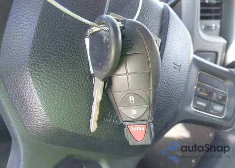 2013 Ram 1500 Tradesman из США, поврежденный, VIN 1C6RR7FT3DS561012